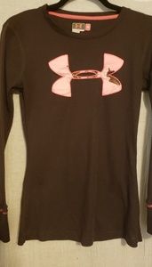 Brown and pink under armour thermal